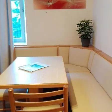 Garni Brunnenhof Hotel Caldaro