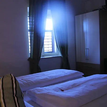 Garni Brunnenhof Hotel Caldaro